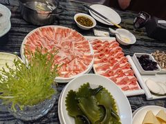 -大渔小鲜火锅店