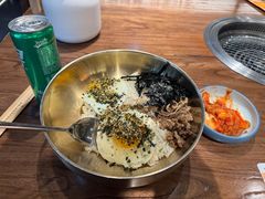 -明洞阿姨·韩式酱蟹烤肉·创意料理(三元桥店)