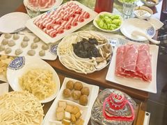 -楼外楼大刀肉传统火锅(西安大路店)
