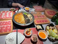 -一绪に寿喜烧自助(世茂广场店)
