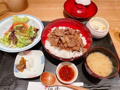 -翔峰炭火鳗鱼(悦泰街里公寓店)