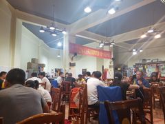 大堂-佘记全家福芋儿鸡(向阳街总店)