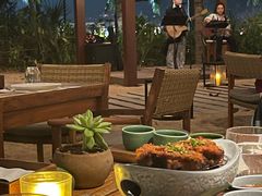 -三亚艾迪逊酒店·海滩烧烤 BARBACOA·现场乐队·浪漫晚餐·烧烤海鲜