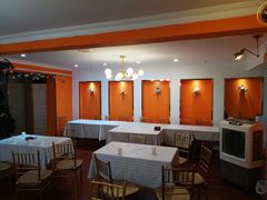 -玩坞轰趴馆·户外团建聚会主题生日派对馆(世豪广场店)
