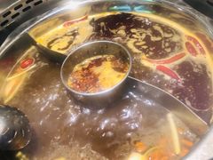 -佰人王串串香火锅(洋珠巷店)
