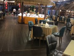 露天位-东方苑自助餐厅(稻香湖景酒店)