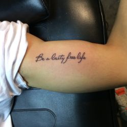 -V一刺青·纹身   穿孔    清洗