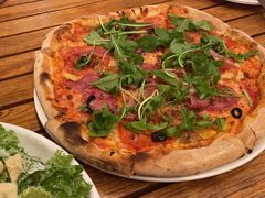 -城市大道红炉披萨烘焙坊