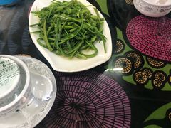 -小厨子私房菜·云南美食店