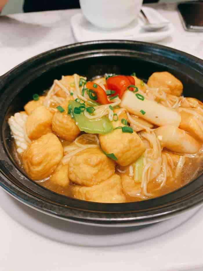 曼玉餐厅(二七万达店)-"吃过两三次了 菜品服务什么的都没得说 .