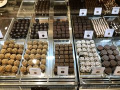 -VENCHI 闻绮(北京国贸商城店)