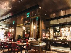 大堂-恰餐厅及酒吧 CHAR Bar & Grill (北京丽都皇冠假日店)