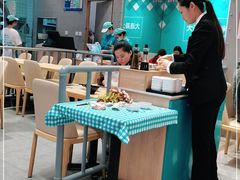 大堂-灵芝妹子海鲜米线(凯德和平广场店)