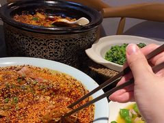 -万重锦·人文川菜馆(骡马市店)