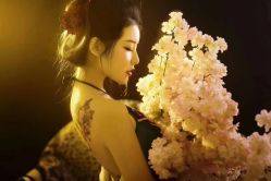 -虞美人汉服摄影