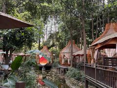 -二荆条·蜀鲜汇城市森林火锅