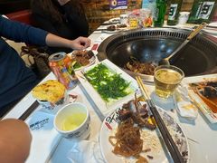 -哈尔滨烧烤·山河村铁锅炖(交大店)
