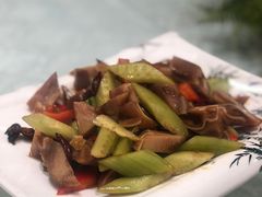 -沈阳玫瑰大酒店