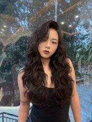 -十六番发型师事务所