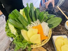 -灶知轩湘西石锅鱼(万佳广场店)