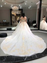 -南京宝娜嫁衣婚纱礼服馆(中央路店)