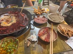 -黄潇洒老火锅(九眼桥宏济巷店)