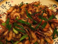 葱爆河虾-75幢私房菜馆