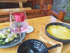 -桥香园过桥米线(国贸店)