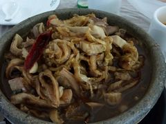-梁师傅砂锅(哈达西街店)