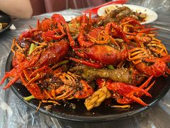 网红密制小龙虾-指爱龙虾(金杨路总店)