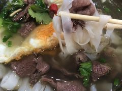 现割牛肉粉-佳荣老五生态牛肉馆