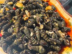 -美味海鲜大排档(明发美食地标店)