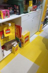 -乐高授权专卖店(岭南站NOVA店)