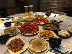 -巴厘龙虾·榜首油焖大虾(音乐学院·沿江酒馆店)