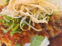 -龙大哥辣子鸡(亚太中心店)