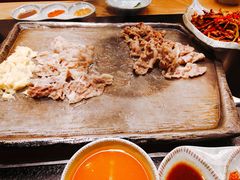 一米长盘牛五花-犟牛家·榴莲烤肉(五棵松店)