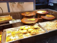 -金马门国际美食百汇(珞喻路店)