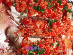 老坛剁椒蒸鲜活鱼头-老湘村·湖南土菜(天河维多利店)
