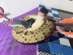 -嘿哟动霸CHUA·新潮玩运动娱乐中心·蹦床滑冰团建乐园