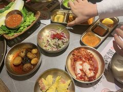 -草家酱蟹炭火烤肉店(珲春南路一店)