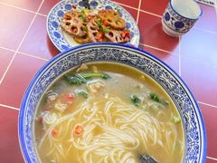 -赣南粉局·赣菜夜排档(新天地店)