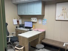 -半岛宠物医院24小时·内窥镜·牙科·碎石中心(府城大道店)