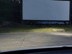-枫花园汽车电影院(朝阳公园店)
