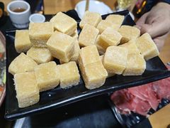 -果松木炭酸菜铜火锅·外婆参鸡汤