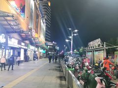 -玺悦城美食广场