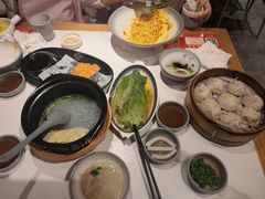 -馋三尺蟹粉小笼(人民广场店)