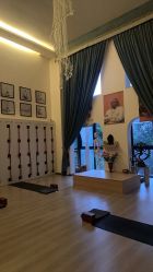 -成都阿难陀艾扬格瑜伽中心