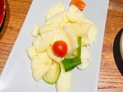 青柠拌菠萝-云海肴·汽锅鸡·云南菜(美罗城店)