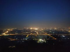 -鬼笑石后山停车场