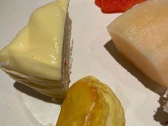 榴莲千层-佰烧海鲜烤肉火锅自助(世茂国际广场店)